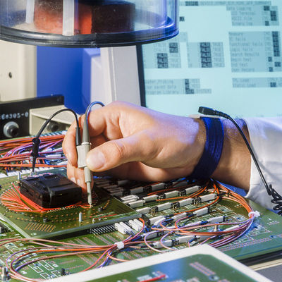 Het elektrische het Verwarmen Kostuumsfcc Certificatie Testen voor de Globale Verificatieservice van de Uitvoerproducten