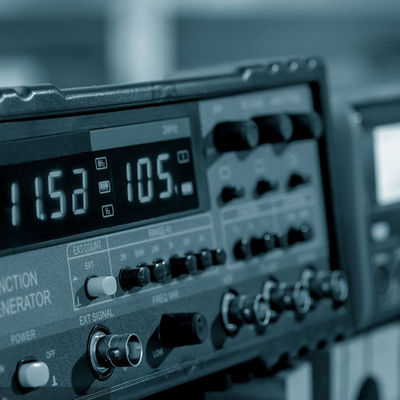 Krullende het Toestel van het Ijzerhuis het Testen Laboratoriumproducten voor de verificatieservice van de Elektronische Componentenderde